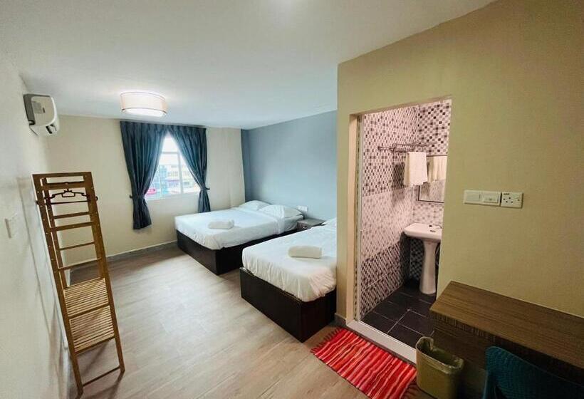 Семейный Номер, Semrock Hotel 仙乐酒店