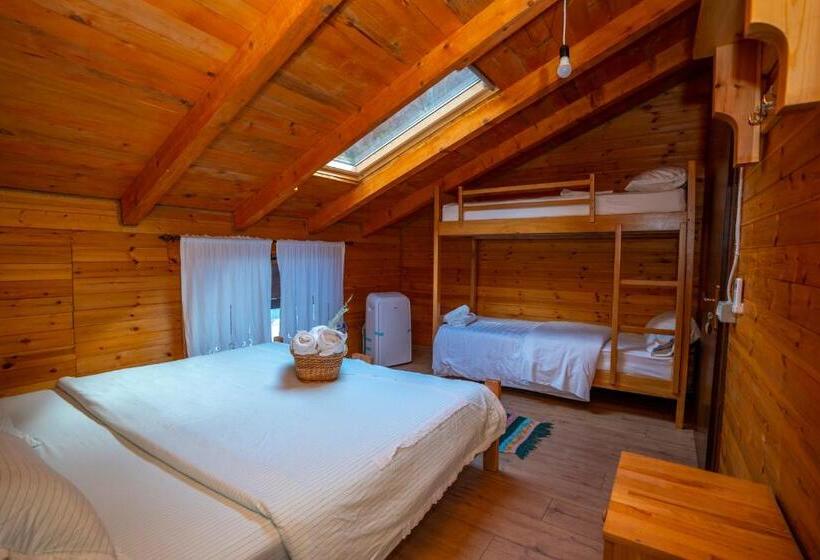 4 Bett Standardzimmer, Bee Eco Guest House