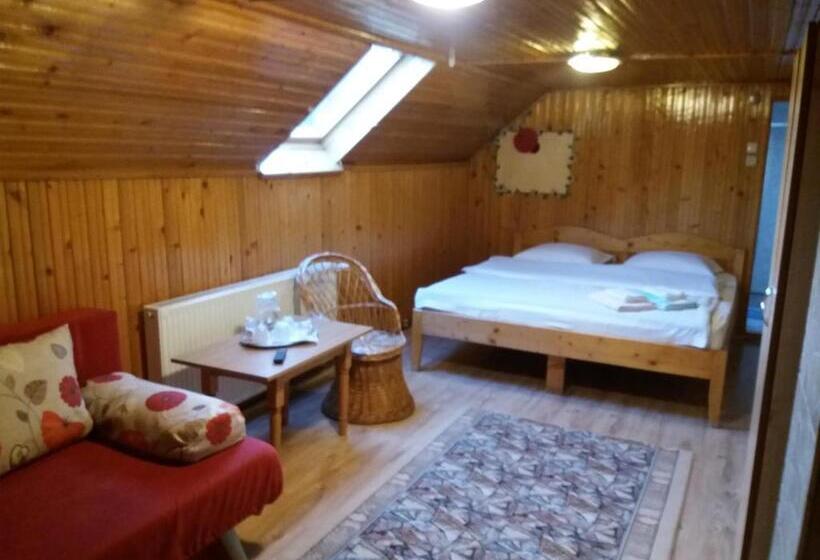 Семейный Номер, Casa Elena