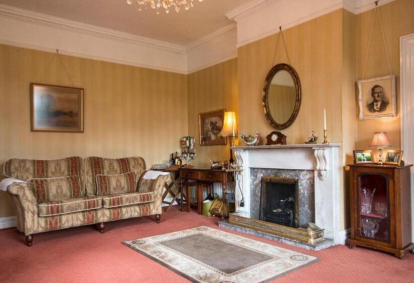 Номер Deluxe, Garrane House