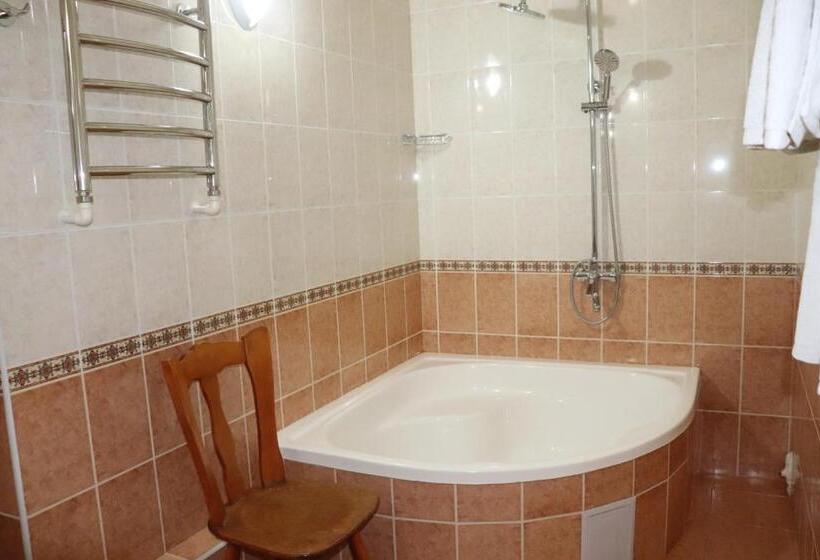 سوییت, Yangi Sharq