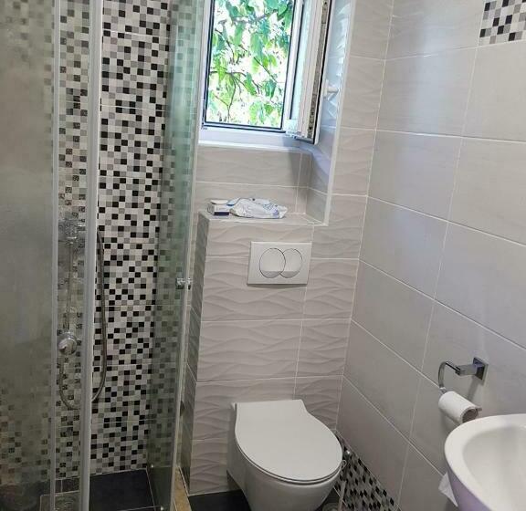 Suite with Terrace, Apartmani Sara