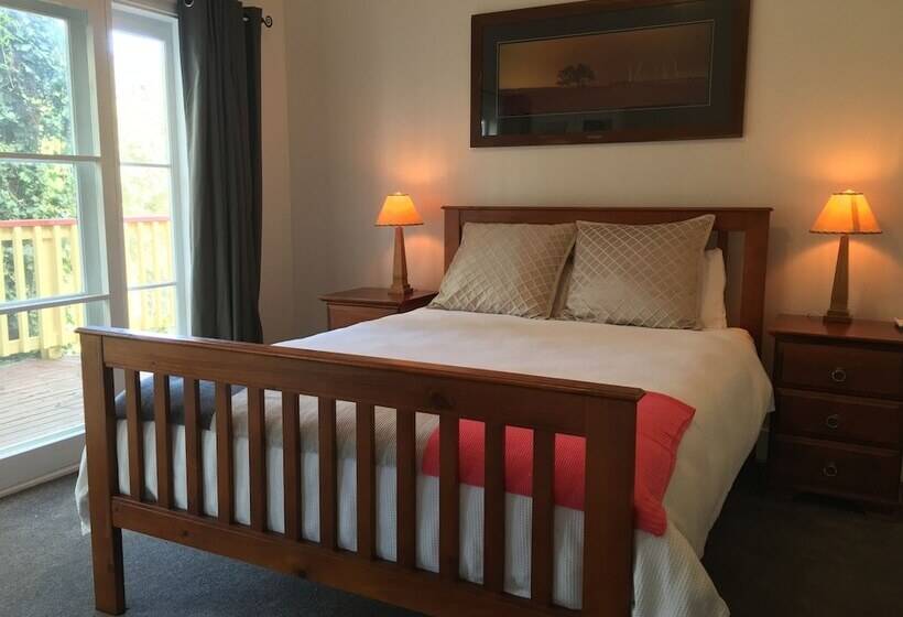 침실 2개 주택, Charnwood Cottages In Warburton