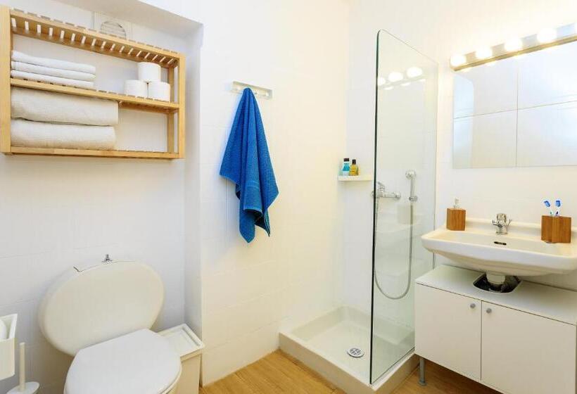 패밀리 룸, Stay Rhodes Hostel & Bar