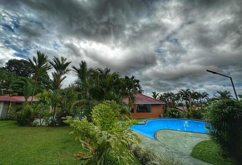 Quarto Triplo Estandar, Loma Real Hot Springs Bed & Breakfast