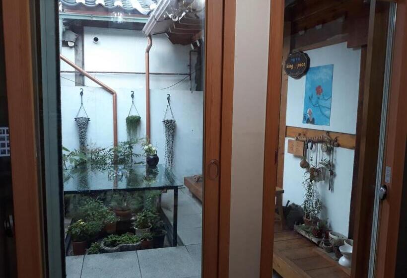 Quarto Familiar Clássico, Hanok Guesthouse Nuha