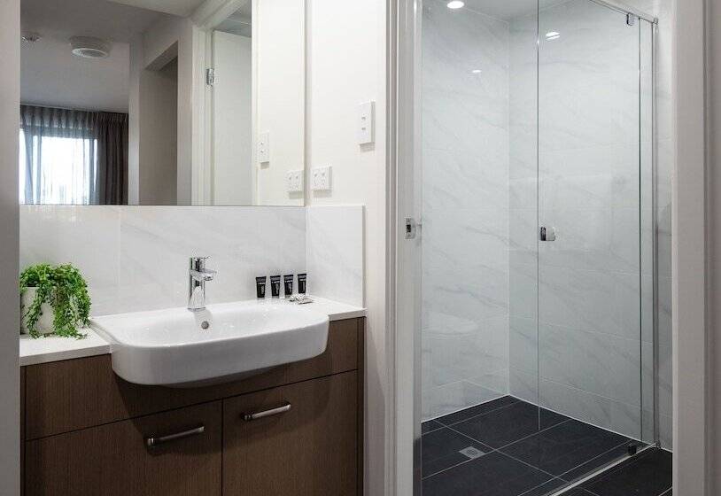 디럭스 스튜디오, Ascot Budget Inn & Residences