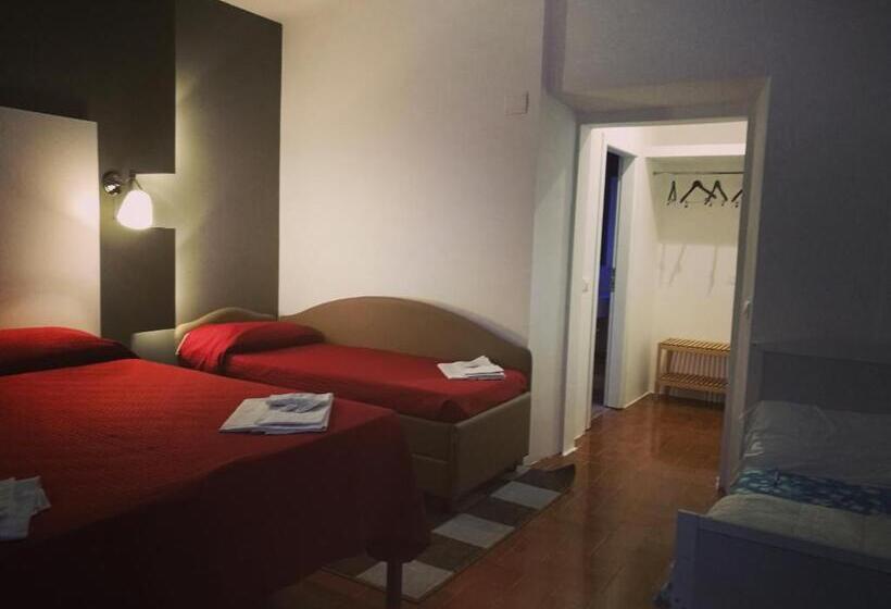 Семейный Номер, Piccola Firenze