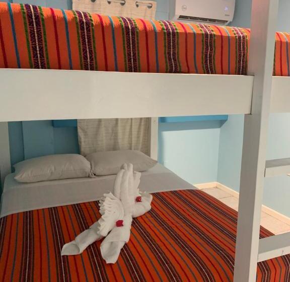 스탠다드 룸, Sandbar Beachfront Hostel & Restaurant