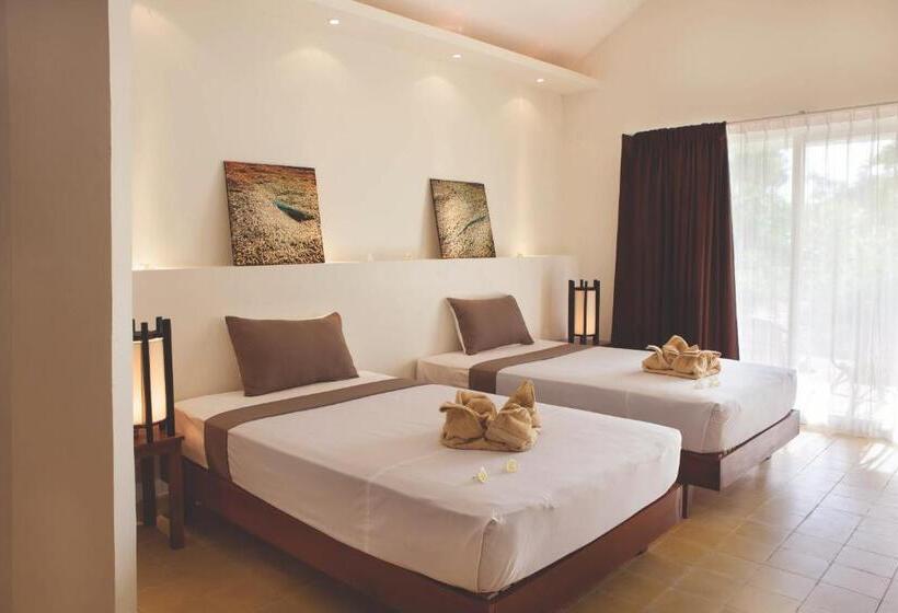 家庭间, Battambang Resort