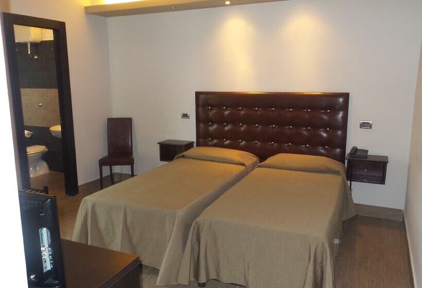 Номер Стандарт, Bns Hotel Francisco