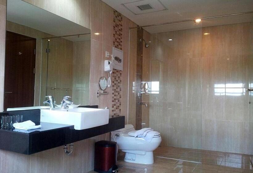 Номер Deluxe, Ijen Suites Resort & Convention
