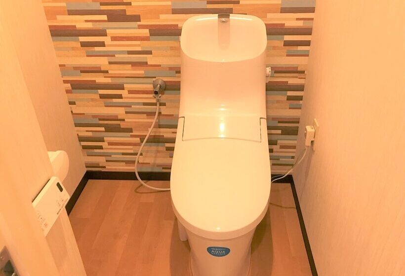 تختخواب در اتاق مشترک, K S House Kanazawa  Travelers Hostel