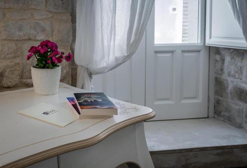 اتاق لوکس, Scicli Albergo Diffuso