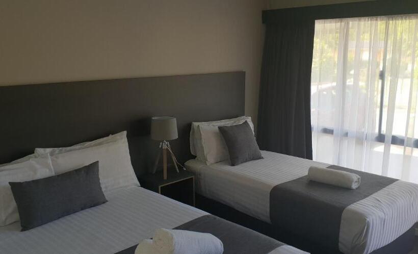 수피리어 룸, Beachway Motel