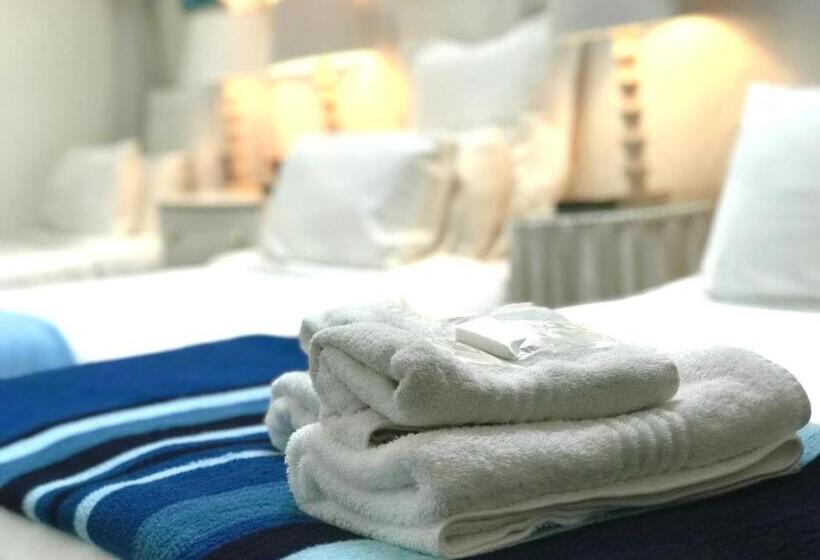 Семейный Номер, Athenian Villa