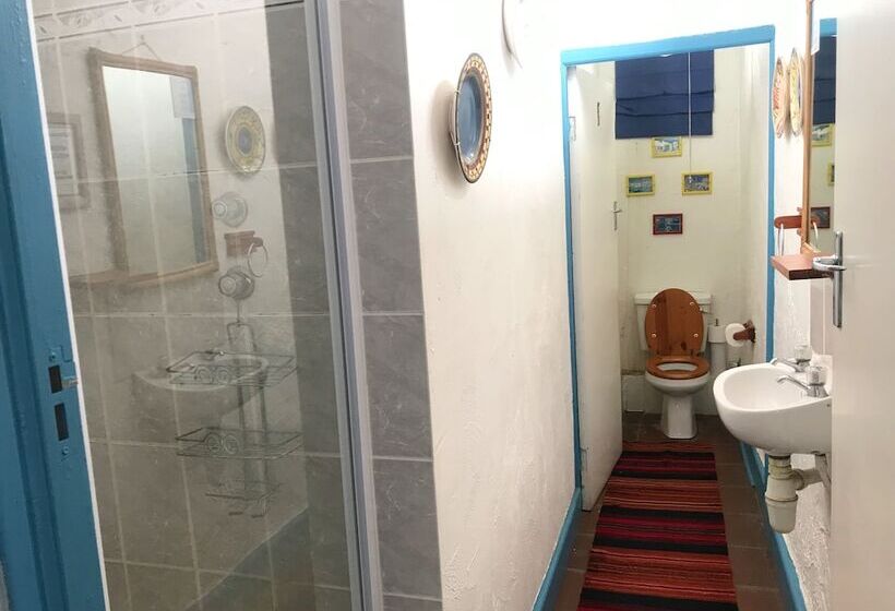 Номер Стандарт, Athenian Villa