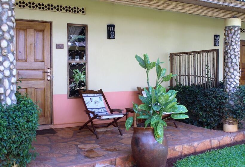 اتاق استاندارد, 2 Friends Guest House