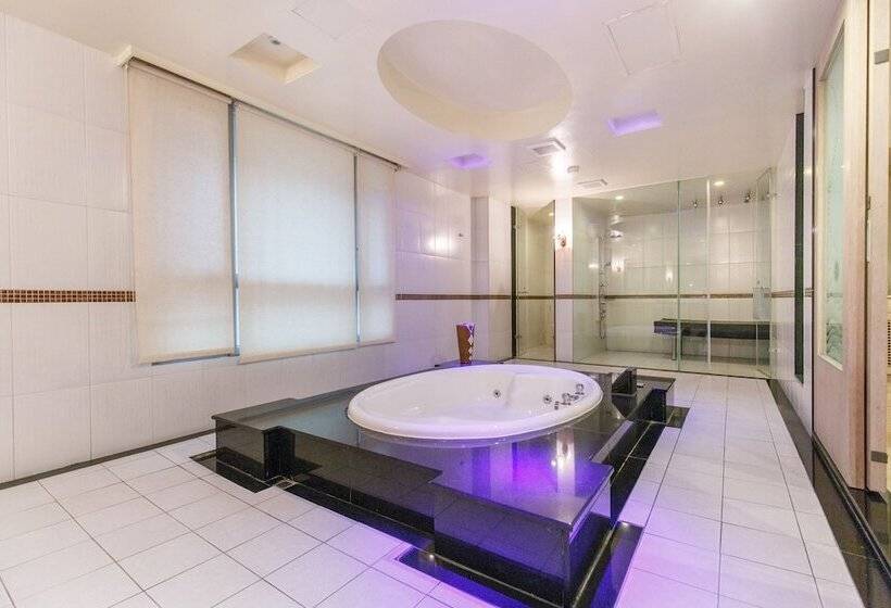 اتاق سوپریور, Slv Hotel Group Slv Business