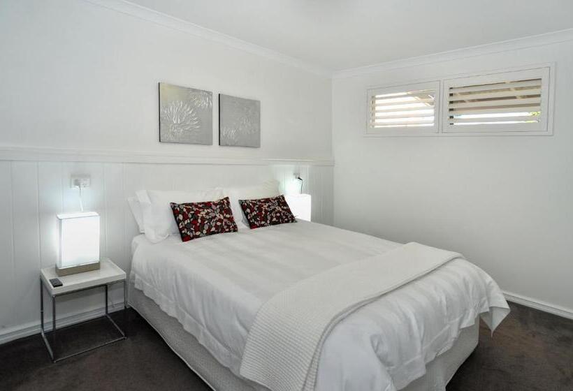 Апартаменты Superior 1 Спальня, Albany Central Apartments