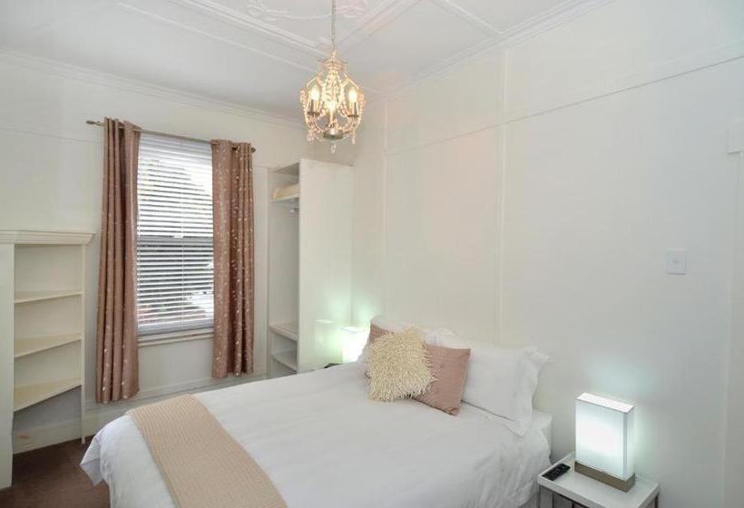 ２ベッドルームアパートメント, Albany Central Apartments