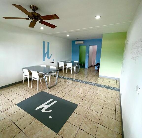 ベーシックルーム, La Hacienda Rooms & Food