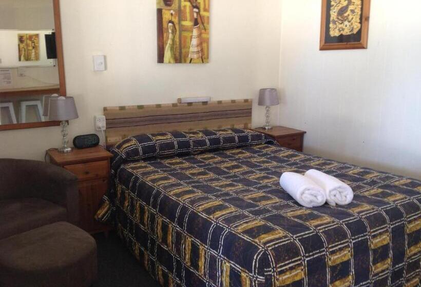 이코노미 룸, Ayr Max Motel