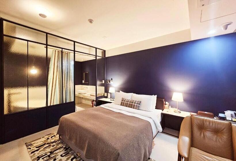 Quarto Estandar, Js Boutique