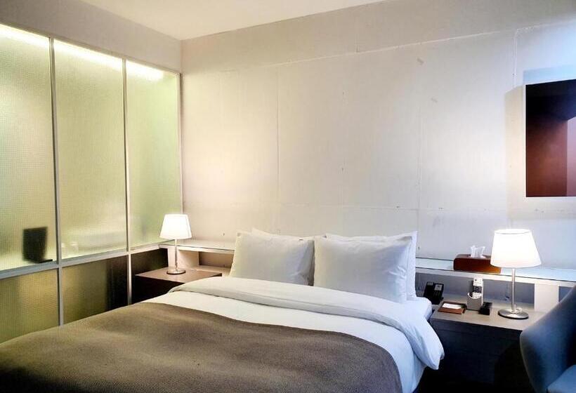 Quarto Estandar, Js Boutique