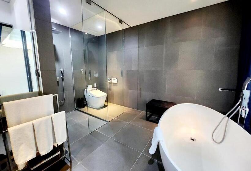 Quarto Estandar, Js Boutique