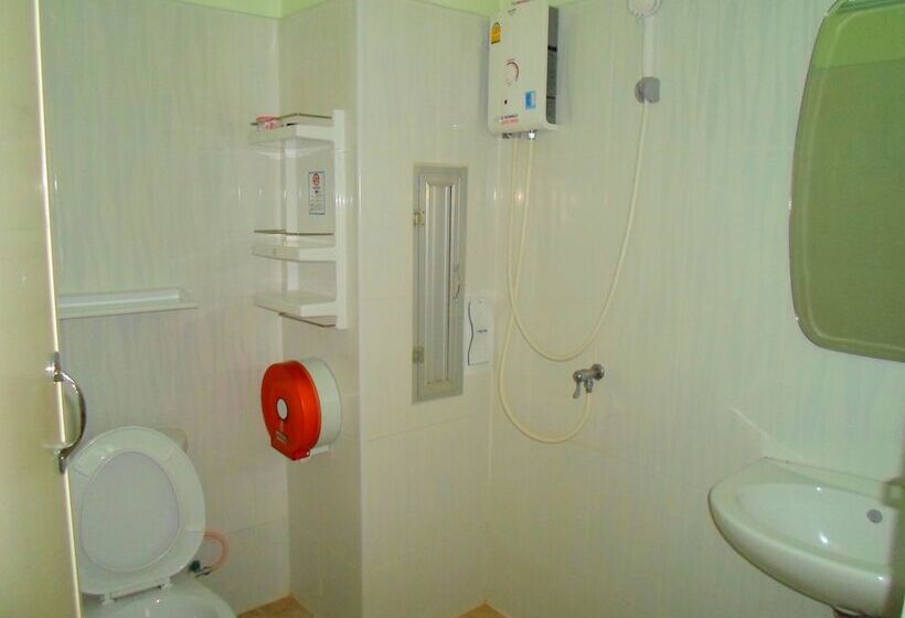 Номер Стандарт, Papangkorn House