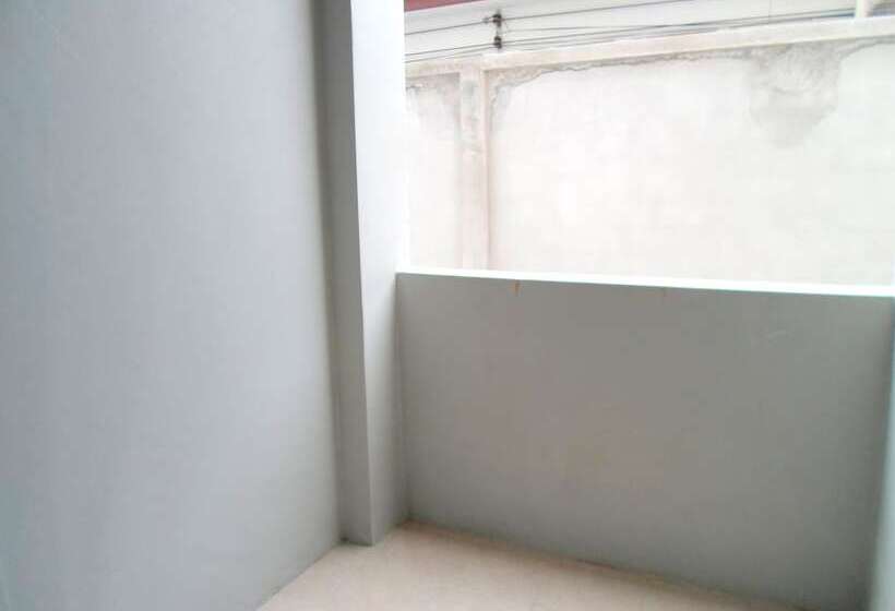 Номер Стандарт, Papangkorn House