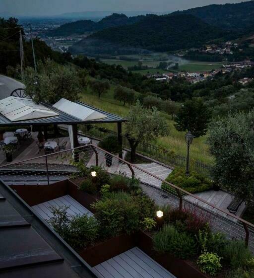 سوییت جونیور, Ristorante La Rosina