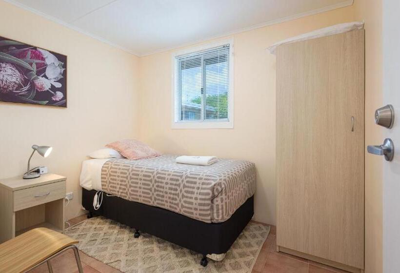 Апартаменты 3 Спальни, Albany Holiday Units