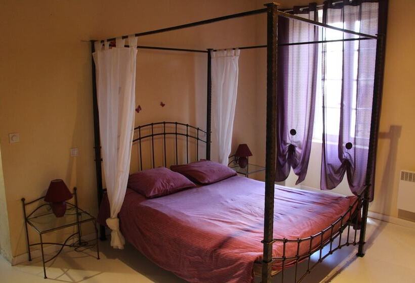 Romantic Room, Domaine D Alcapies