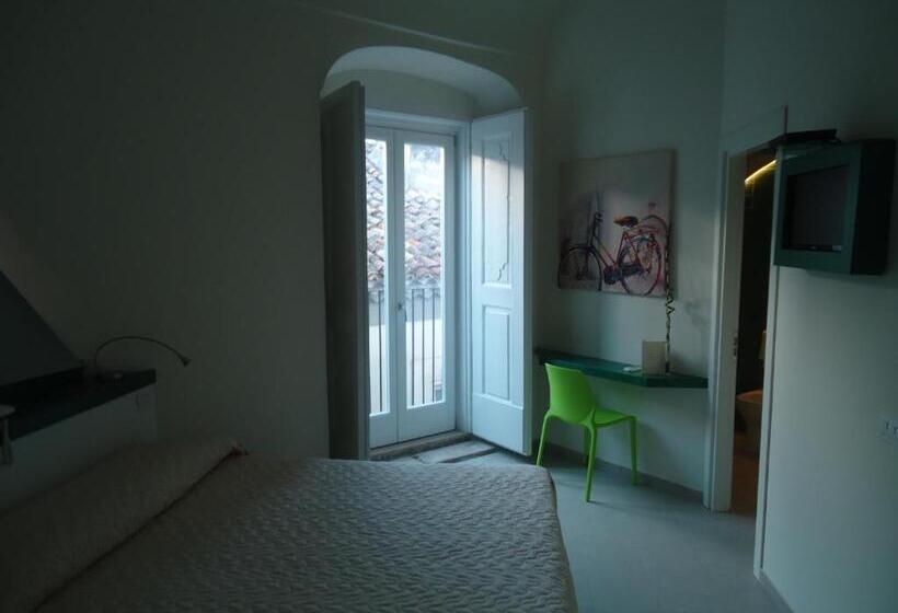 غرفة قياسية, Edificio 15 House Elite