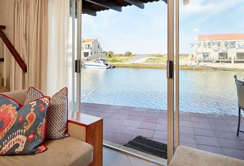 Апартаменты 1 Спальня, First Group Port Owen Marina