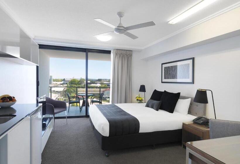 스탠다드 룸 킹사이즈 침대, Oaks Mackay Carlyle Suites