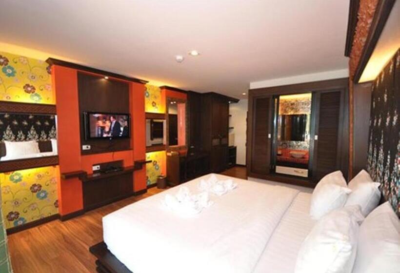 디럭스 룸 측면 바다 전망, Chalelarn Hotel Hua Hin