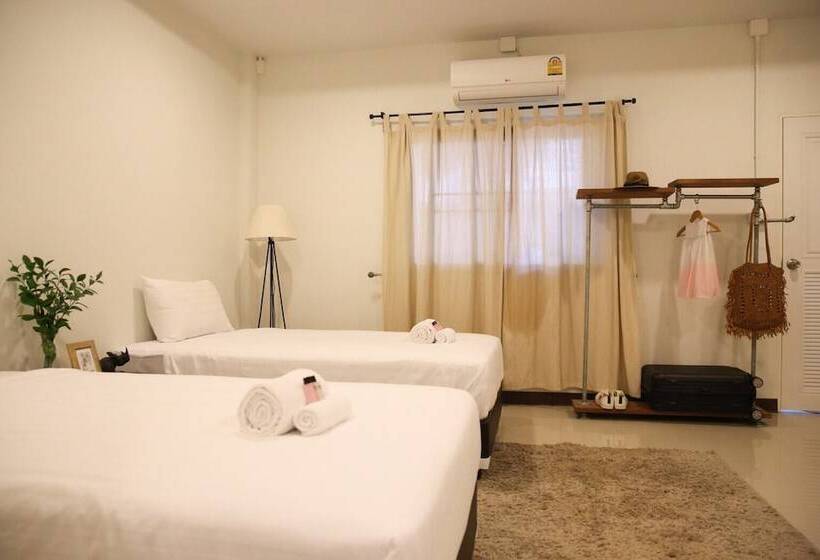Номер Стандарт, First Residence