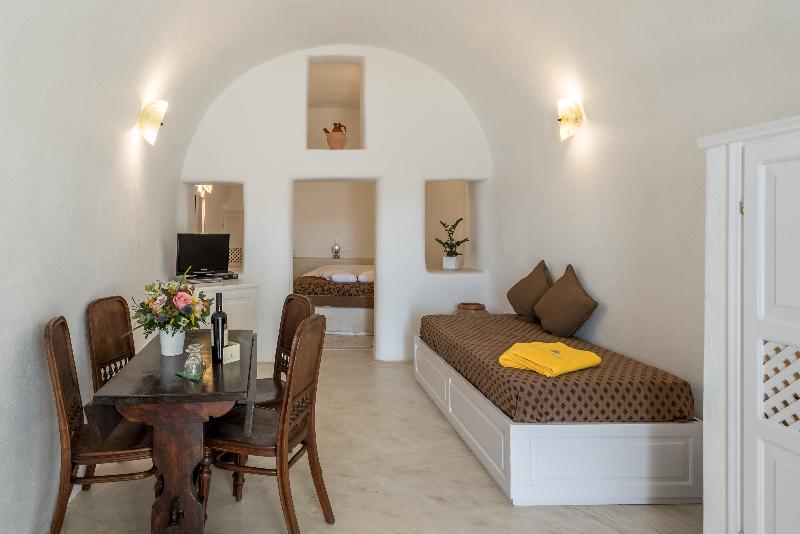 Номер Стандарт, First Residence