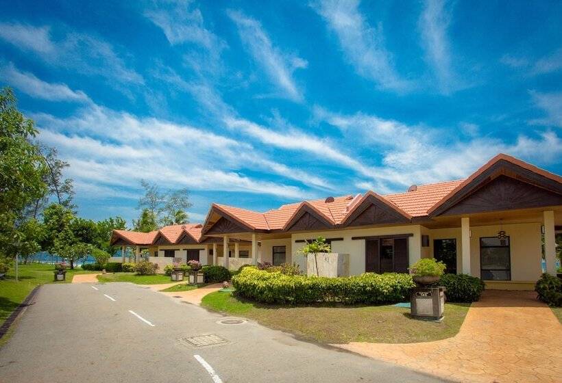 Вилла 2 Спальни, Borneo Beach Villas