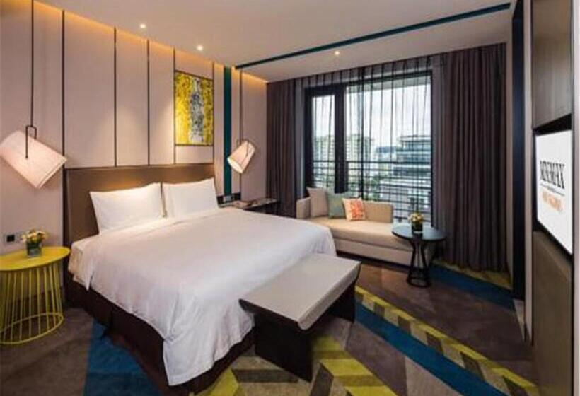اتاق اجرایی با تخت بزرگ, Minimax Premier Hotel Shanghai Hongqiao