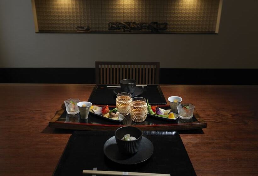 اتاق استاندارد, Niseko Konbu Onsen Tsuruga Moku No Sho