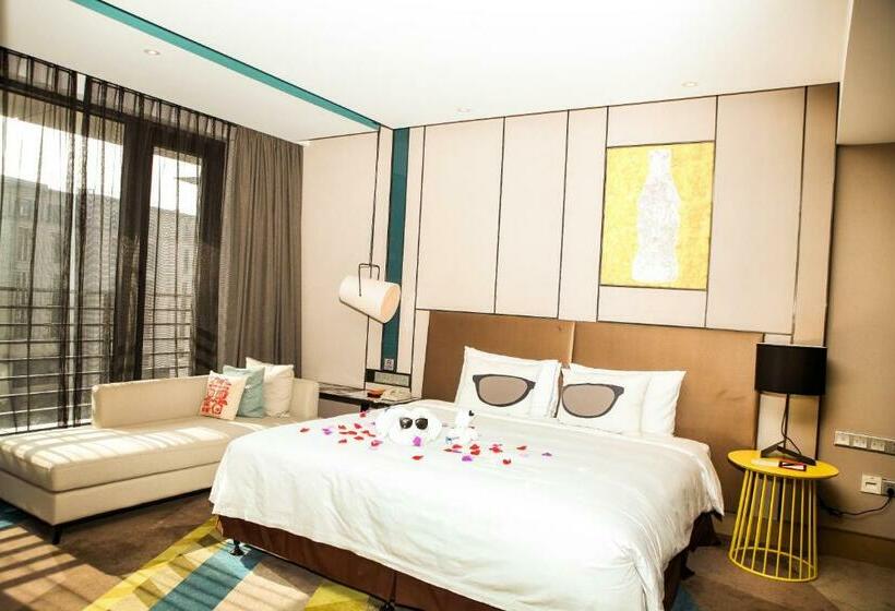 اتاق سوپریور با تخت بزرگ, Minimax Premier Hotel Shanghai Hongqiao