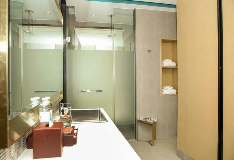 اتاق سوپریور با تخت بزرگ, Minimax Premier Hotel Shanghai Hongqiao