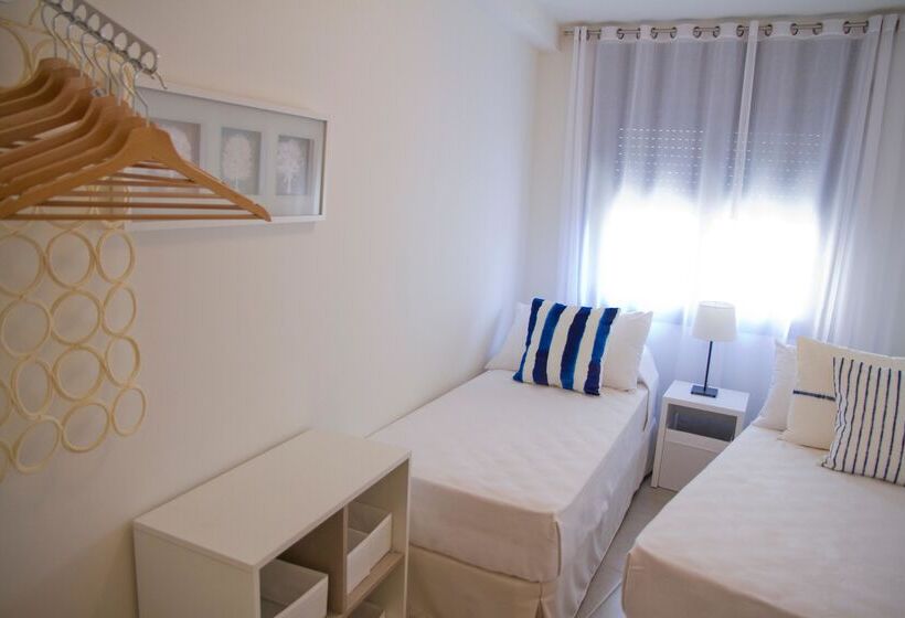 Апартаменты 2 Спальни, SANTA SUSANNA Chic! Apartments