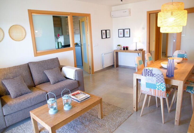 Апартаменты 3 Спальни, SANTA SUSANNA Chic! Apartments