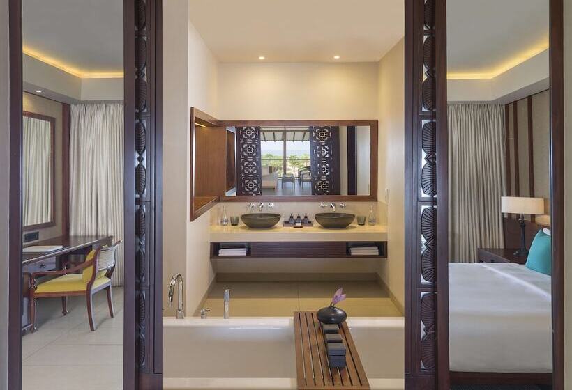 Люкс, Anantara Kalutara Resort