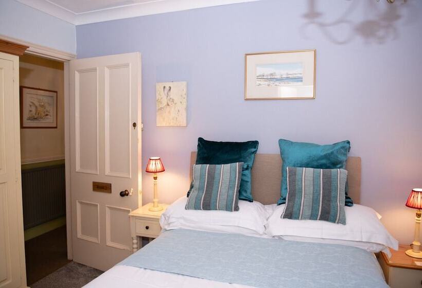 Номер Стандарт, Milton House Studio Apartment Suites